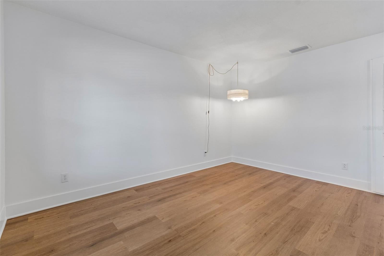 16205 SAWGRASS CIR — photo 11