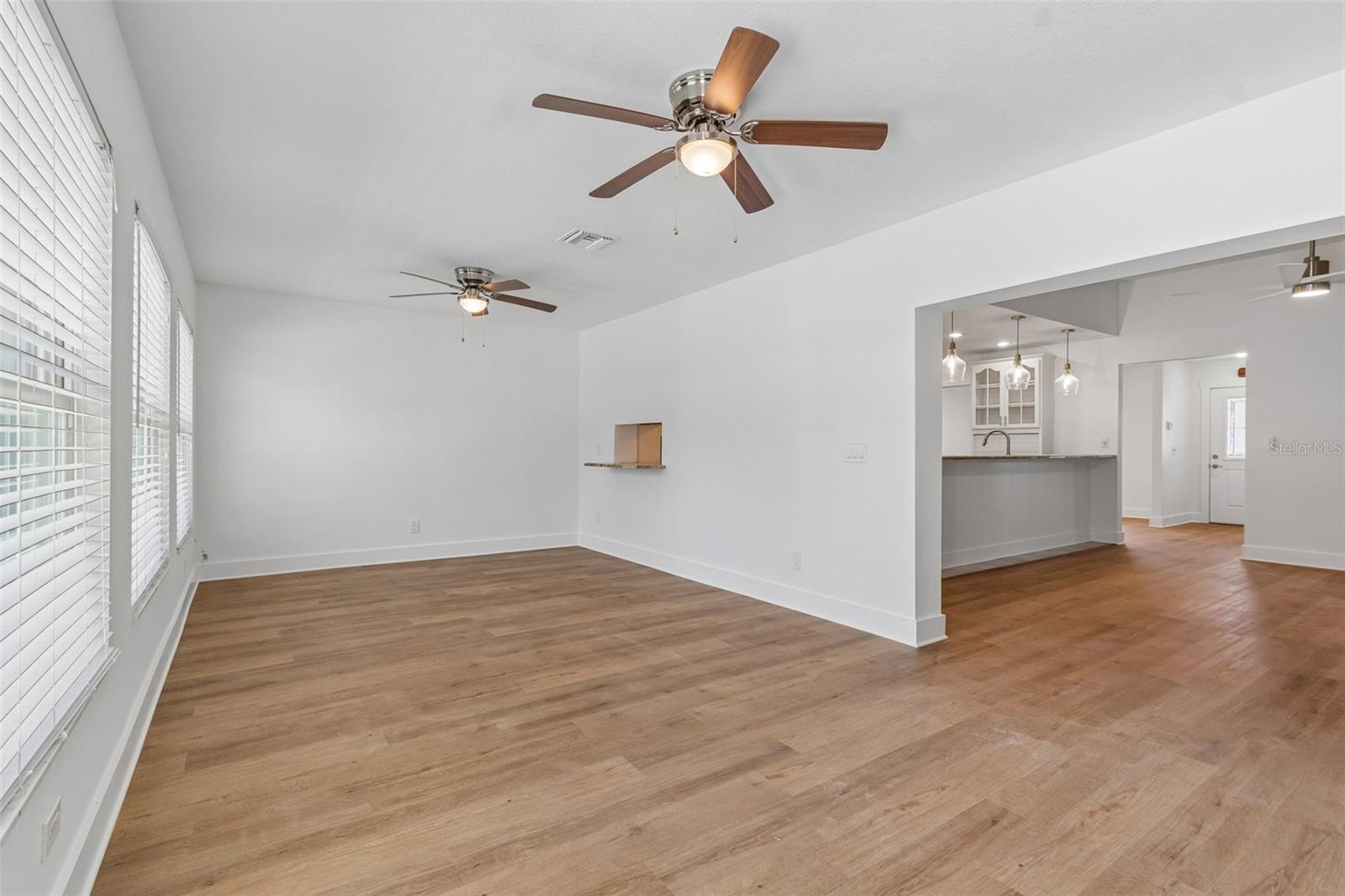 16205 SAWGRASS CIR — photo 46
