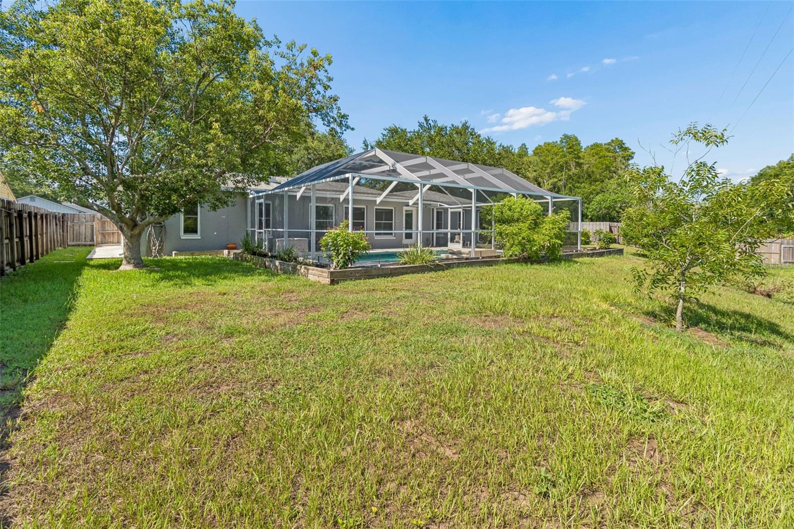 16205 SAWGRASS CIR — photo 56