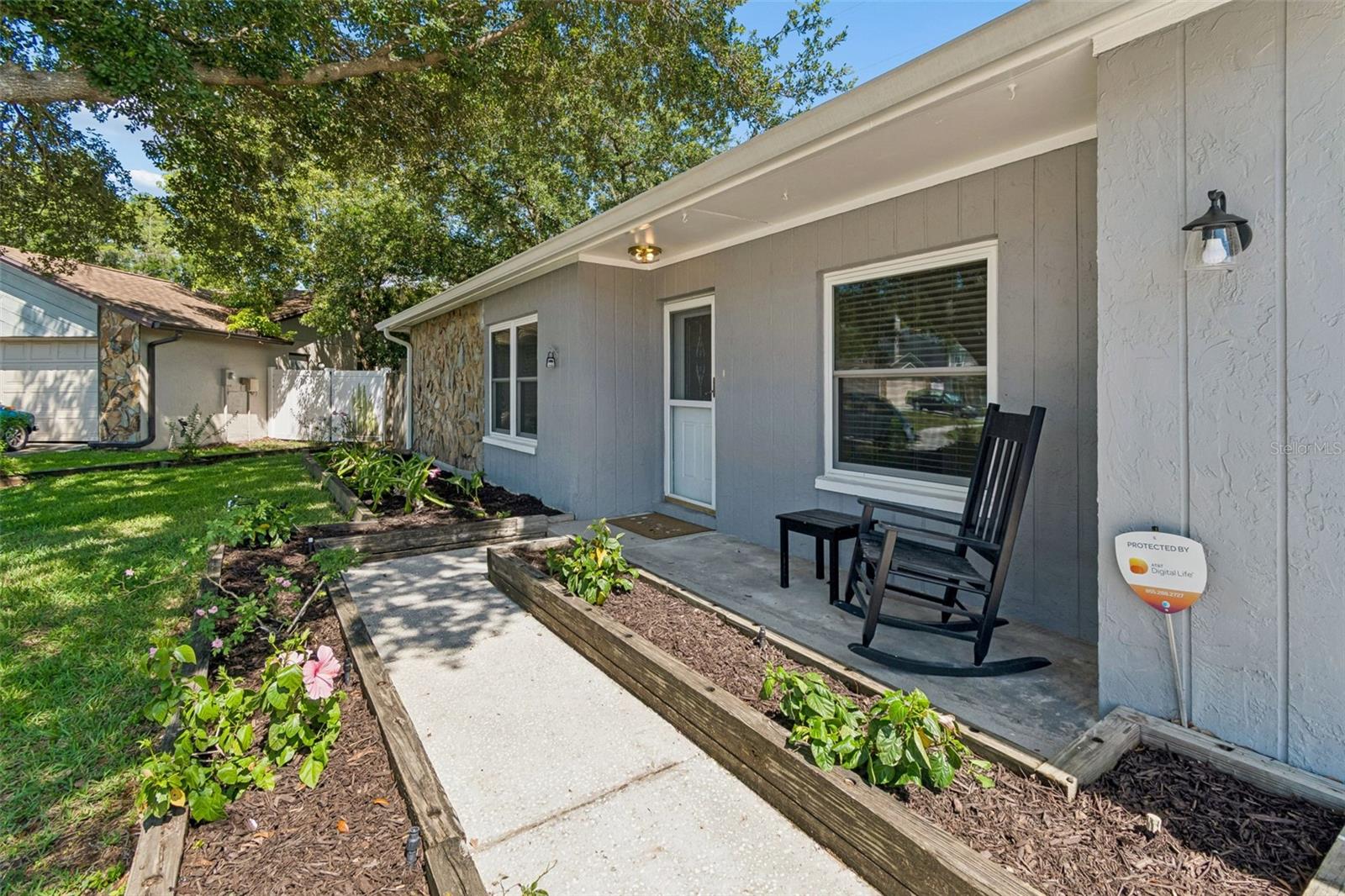 16205 SAWGRASS CIR — photo 4