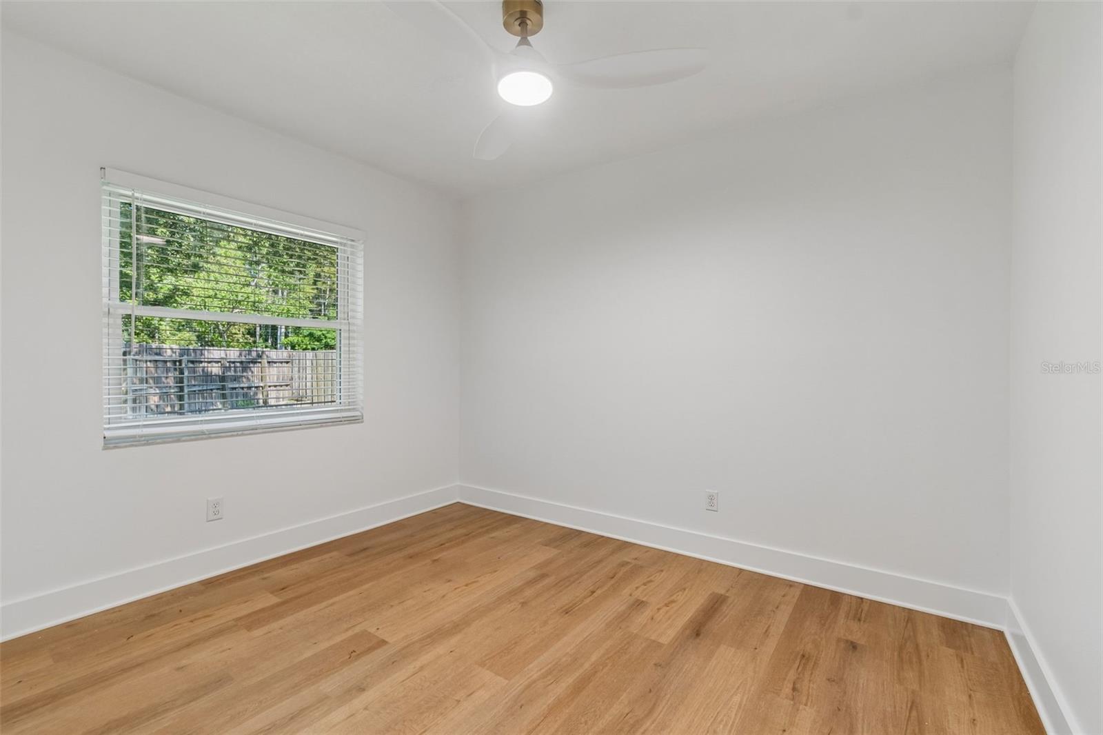 16205 SAWGRASS CIR — photo 22