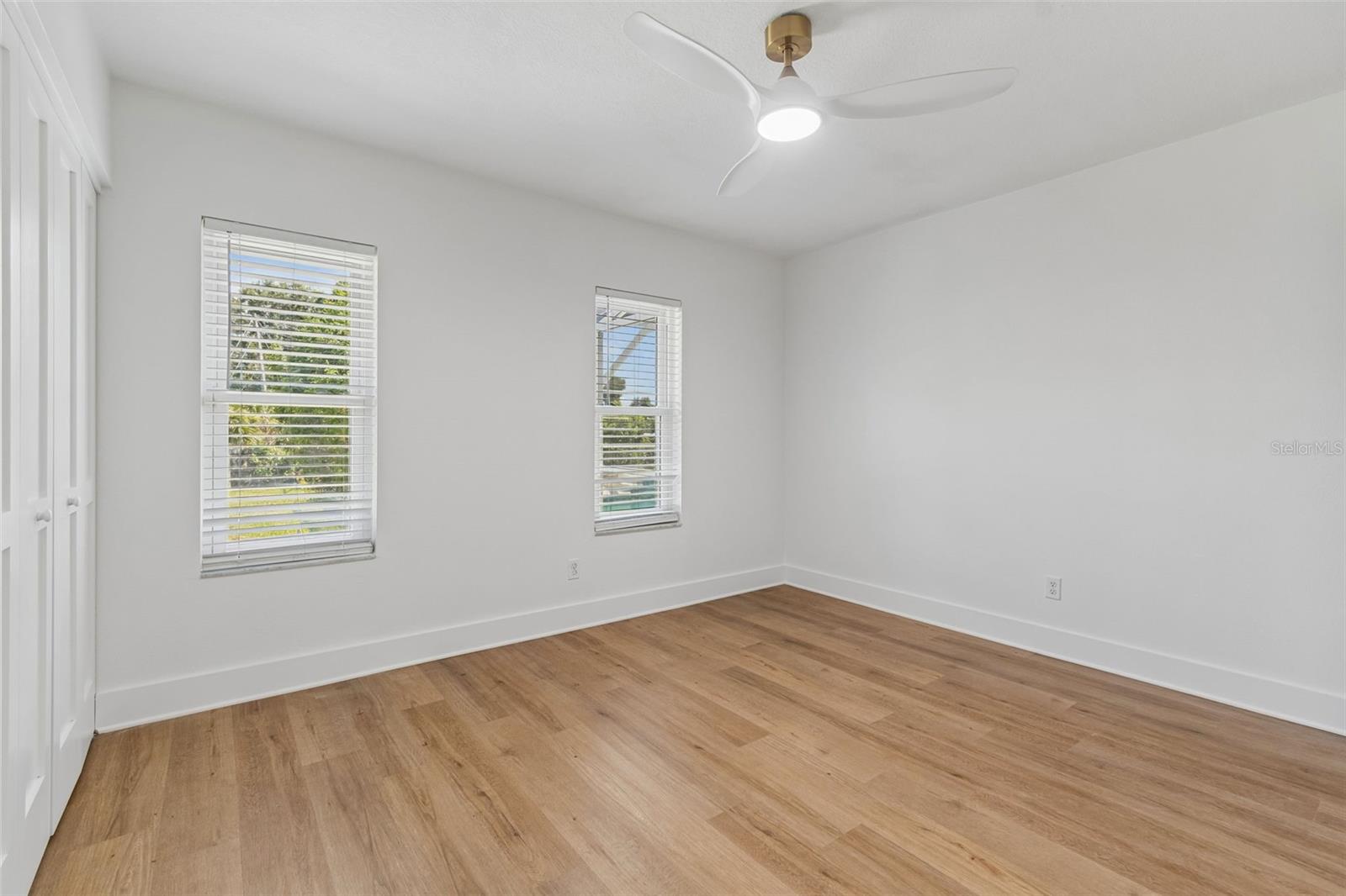 16205 SAWGRASS CIR — photo 28