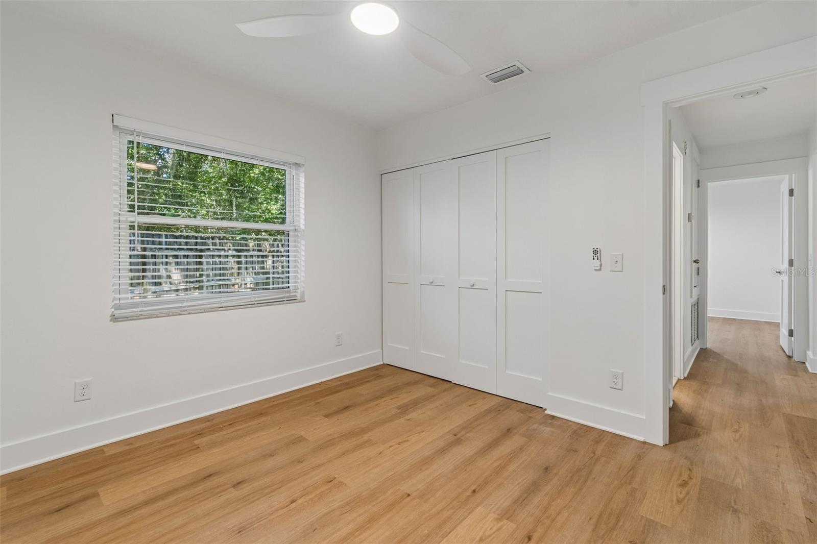 16205 SAWGRASS CIR — photo 18