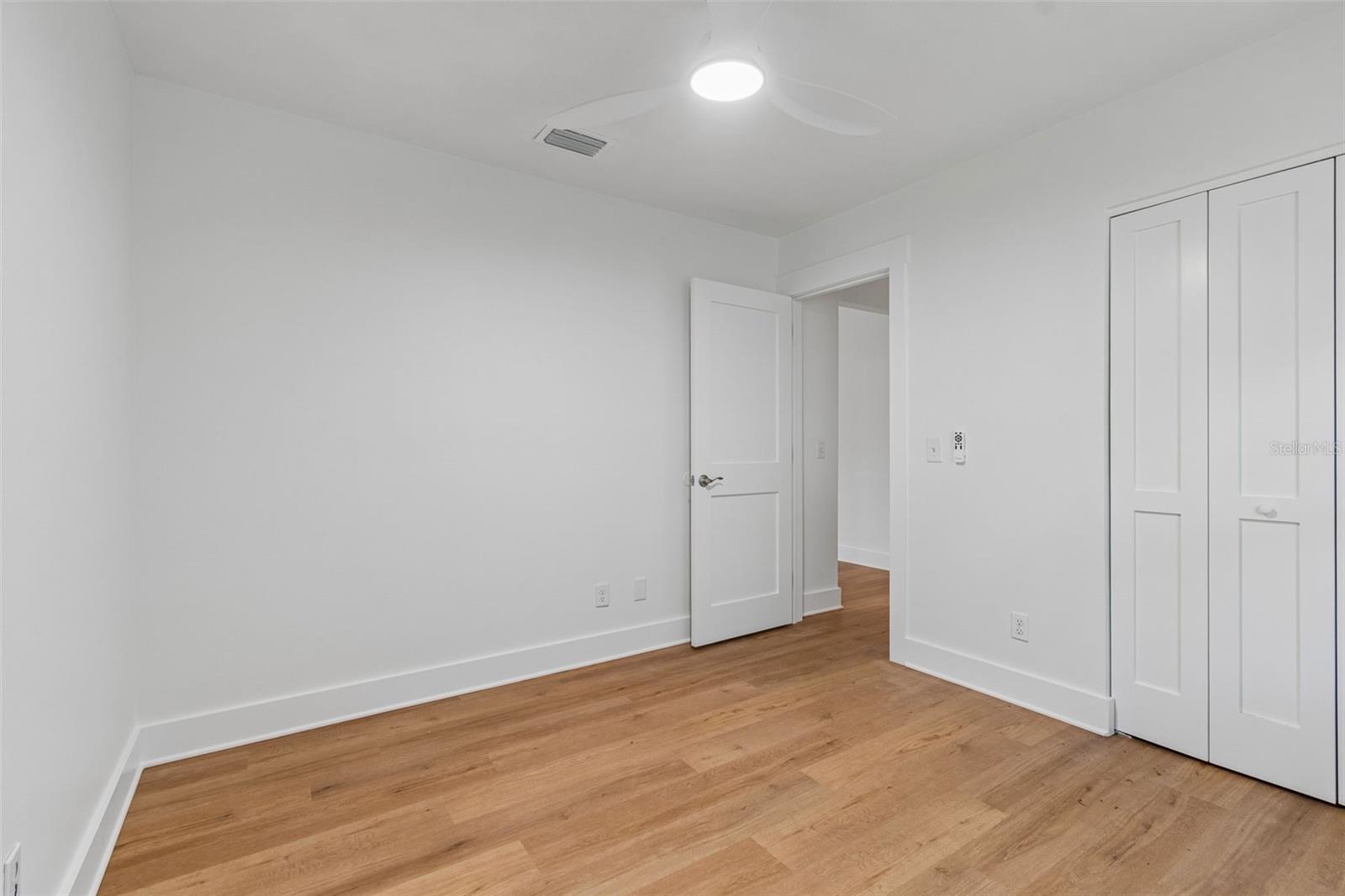 16205 SAWGRASS CIR — photo 24
