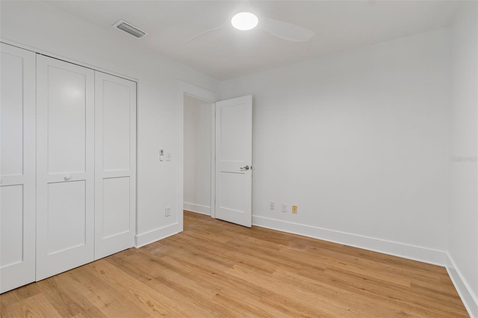 16205 SAWGRASS CIR — photo 19
