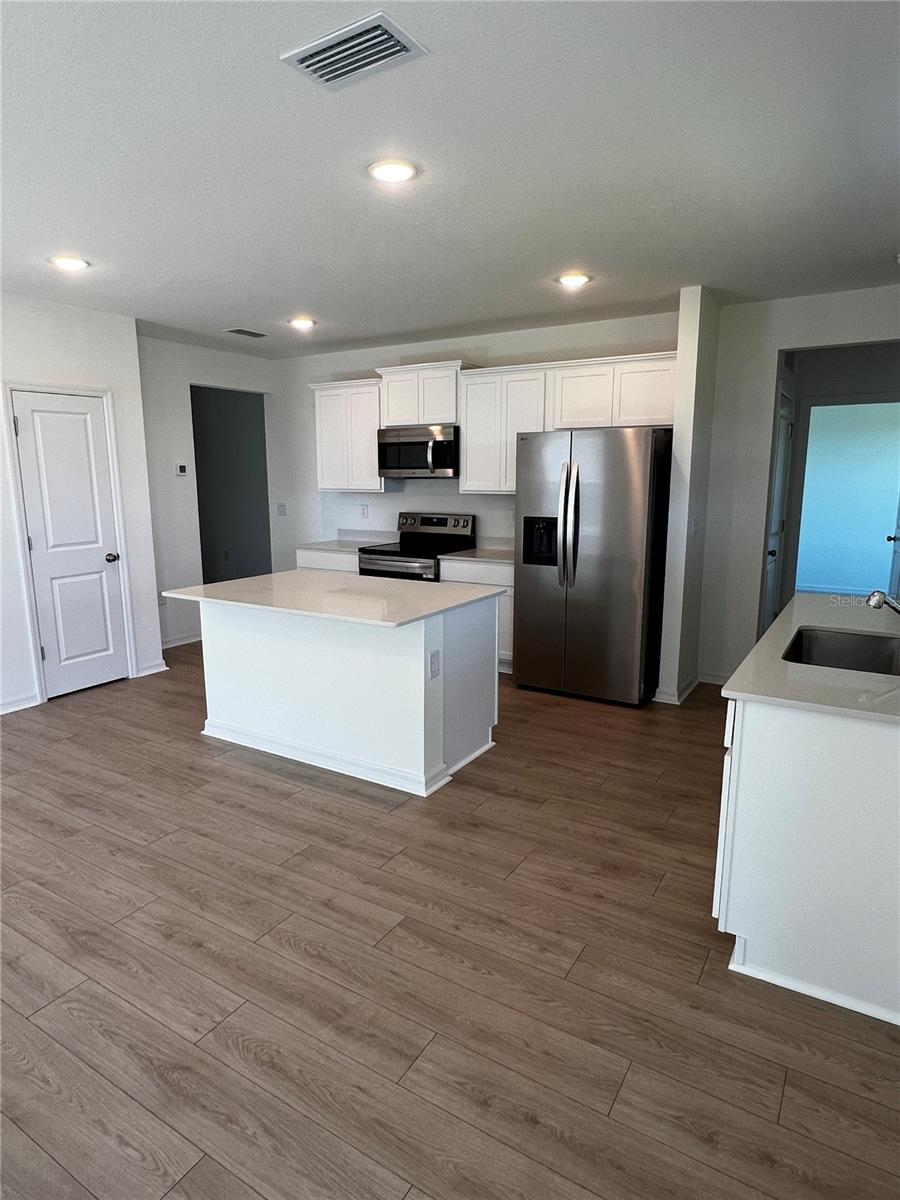12910 RED DEER PL — photo 10