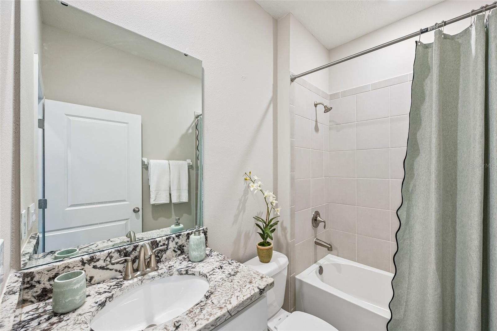 178 MANGROVE MANOR DR — photo 23