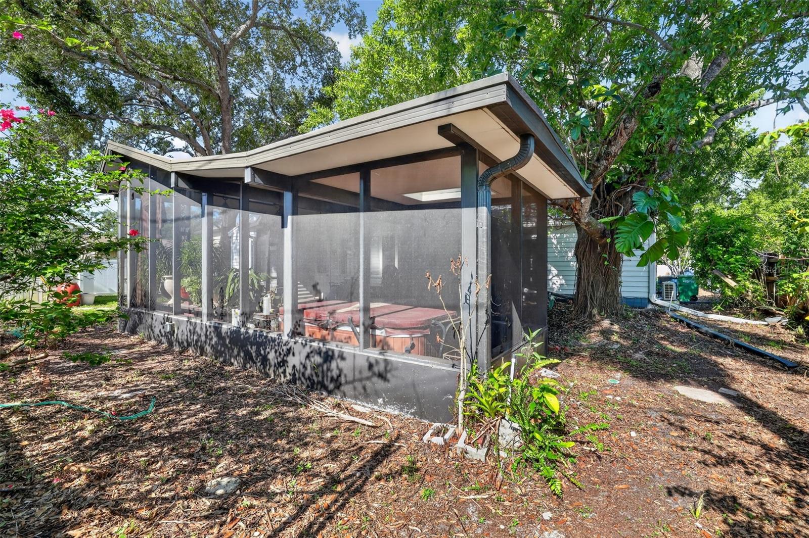 4204 S RENELLIE DR — photo 21