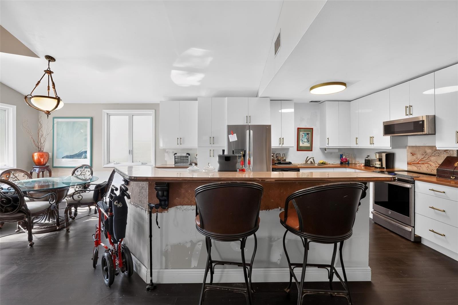 4204 S RENELLIE DR — photo 14