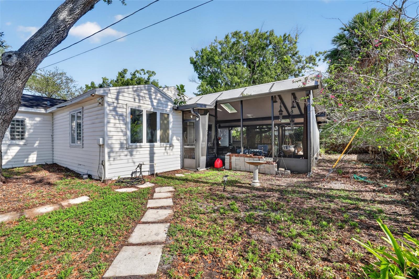 4204 S RENELLIE DR — photo 39