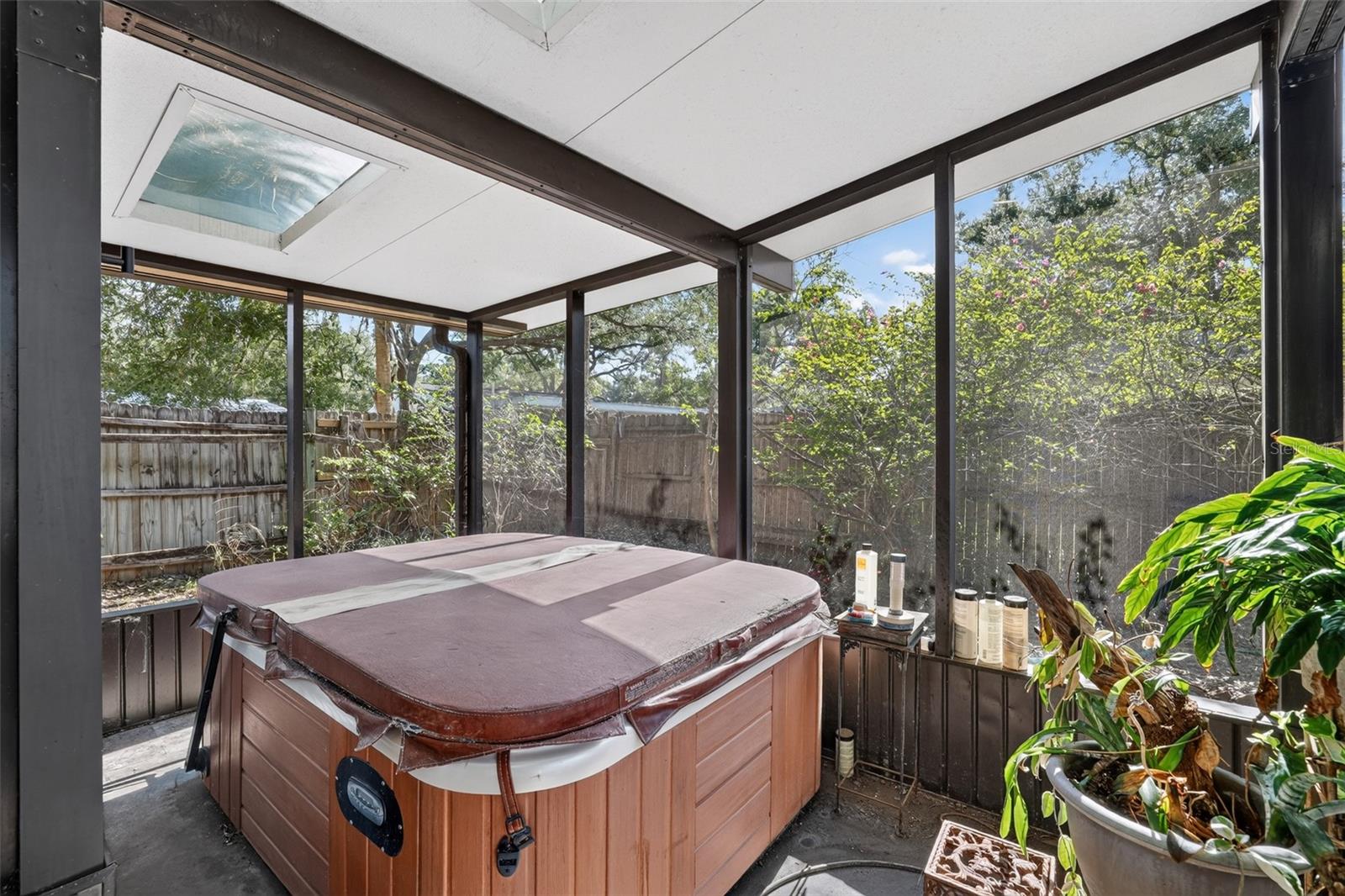 4204 S RENELLIE DR — photo 35