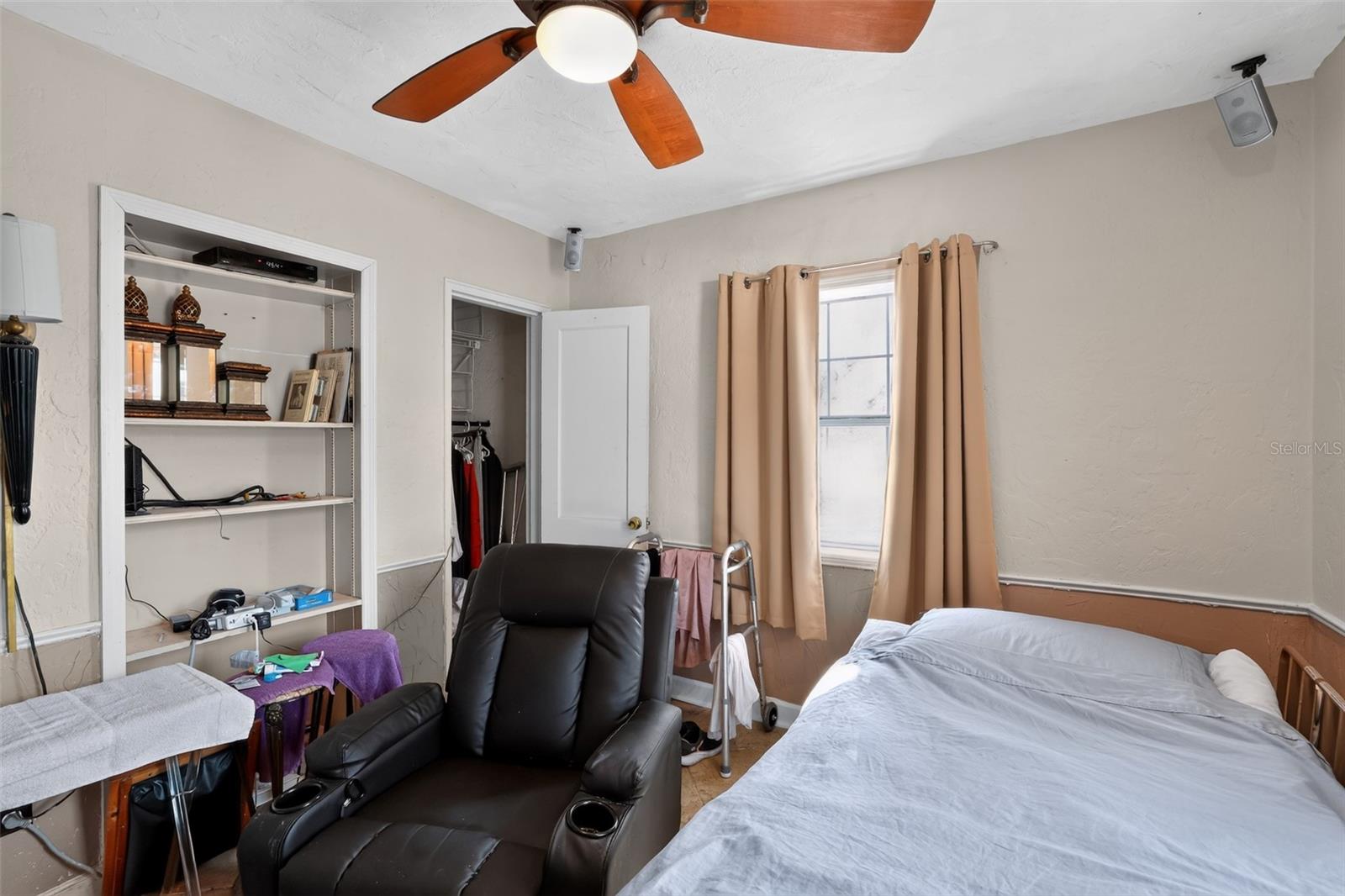 4204 S RENELLIE DR — photo 22
