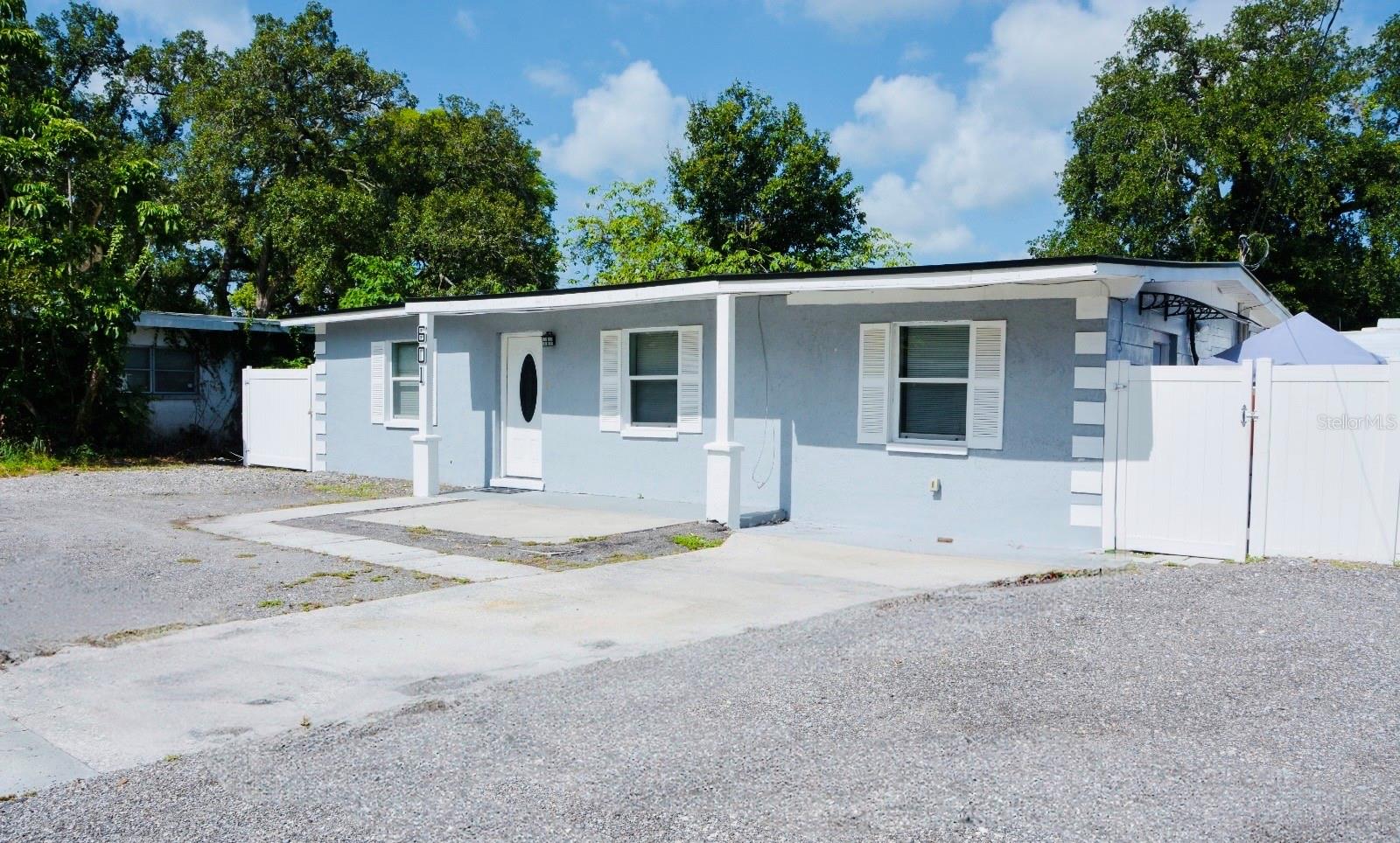 601 LIME TREE RD — photo 3