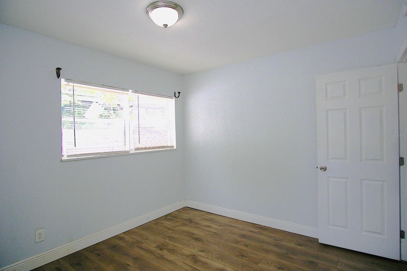 601 LIME TREE RD — photo 15