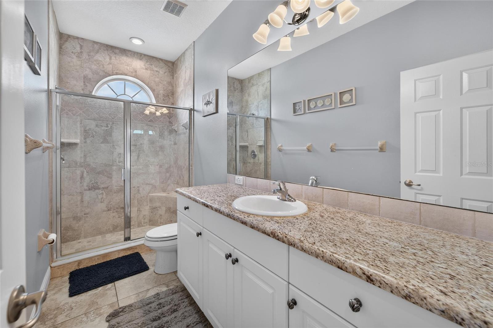 339 MANATEE LN — photo 31