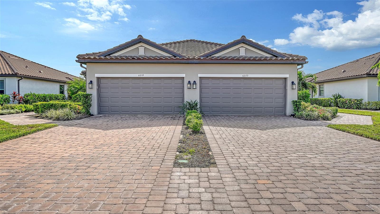 6223 PLATEAU CT — photo 2