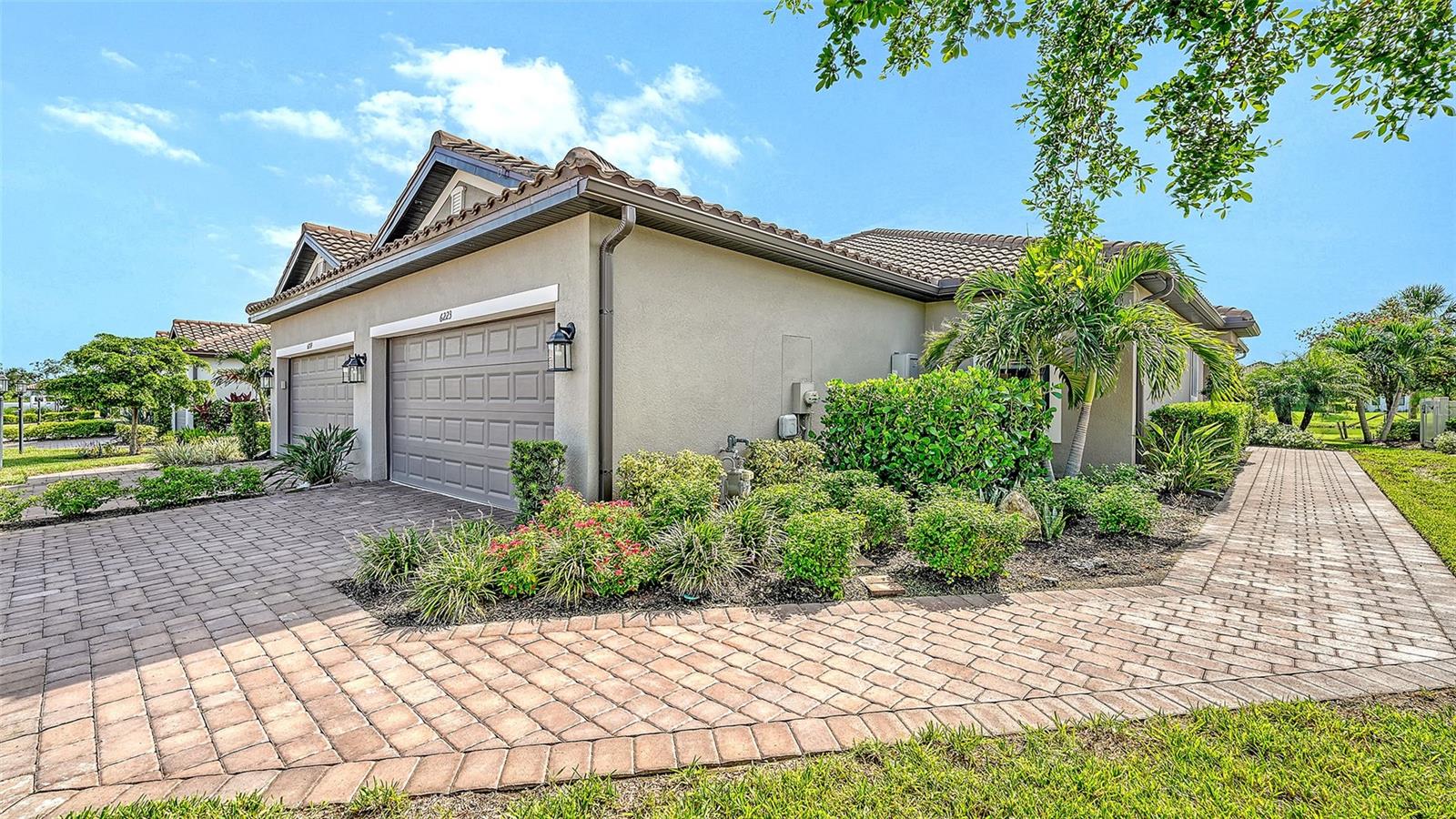 6223 PLATEAU CT — photo 3