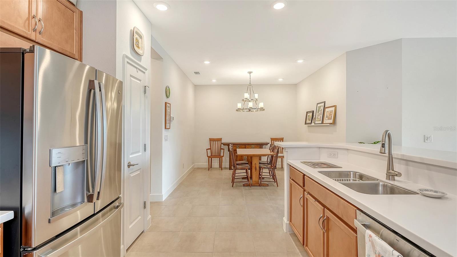 6223 PLATEAU CT — photo 15