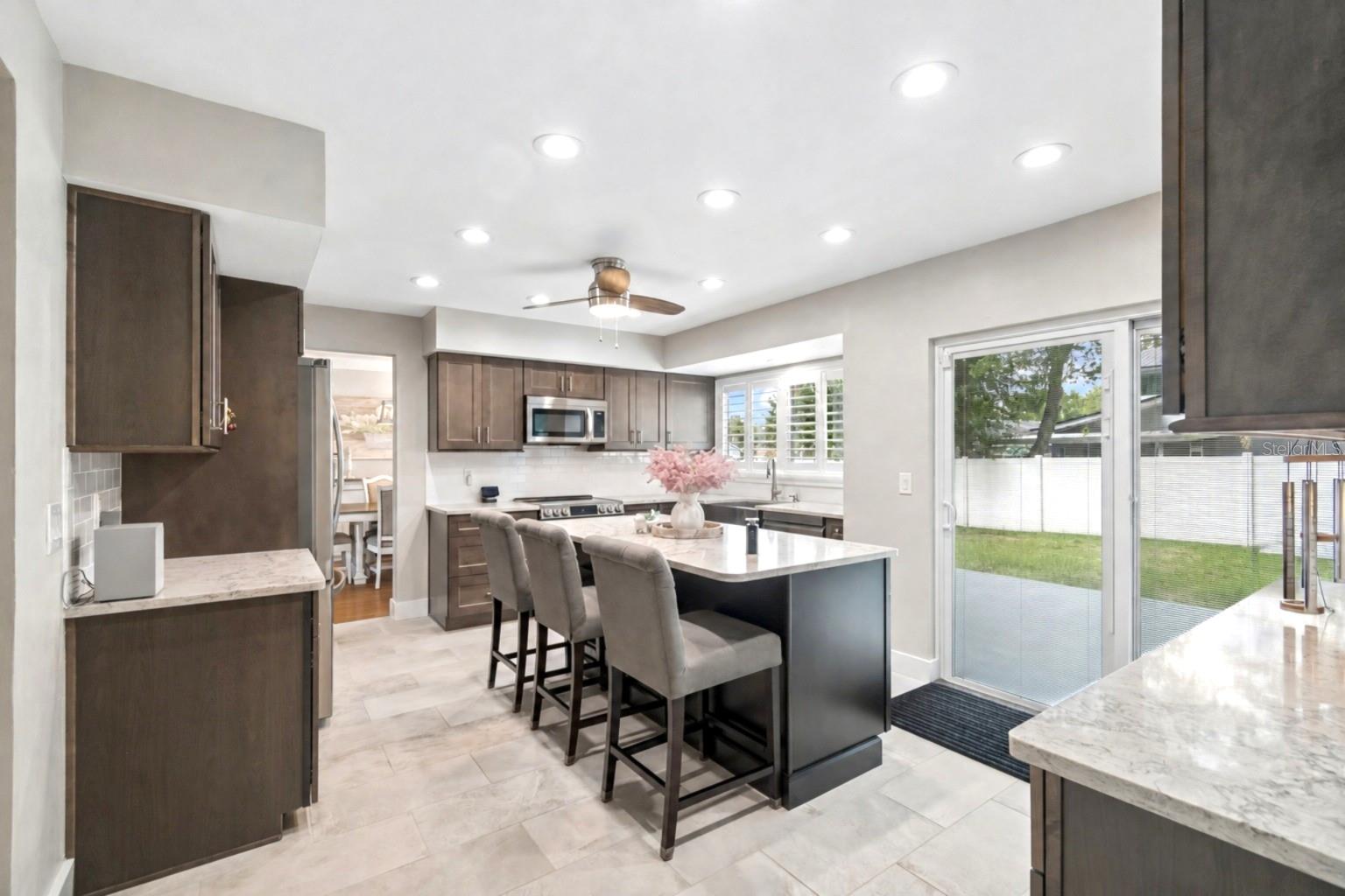 3133 W IDLEWILD AVE — photo 15