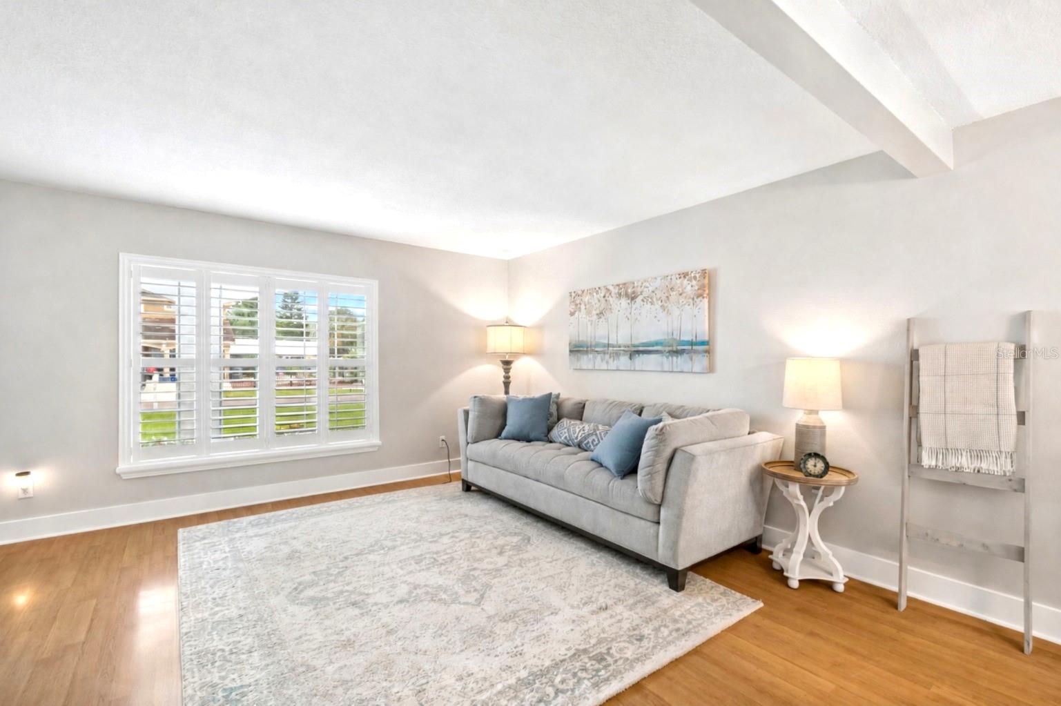 3133 W IDLEWILD AVE — photo 8