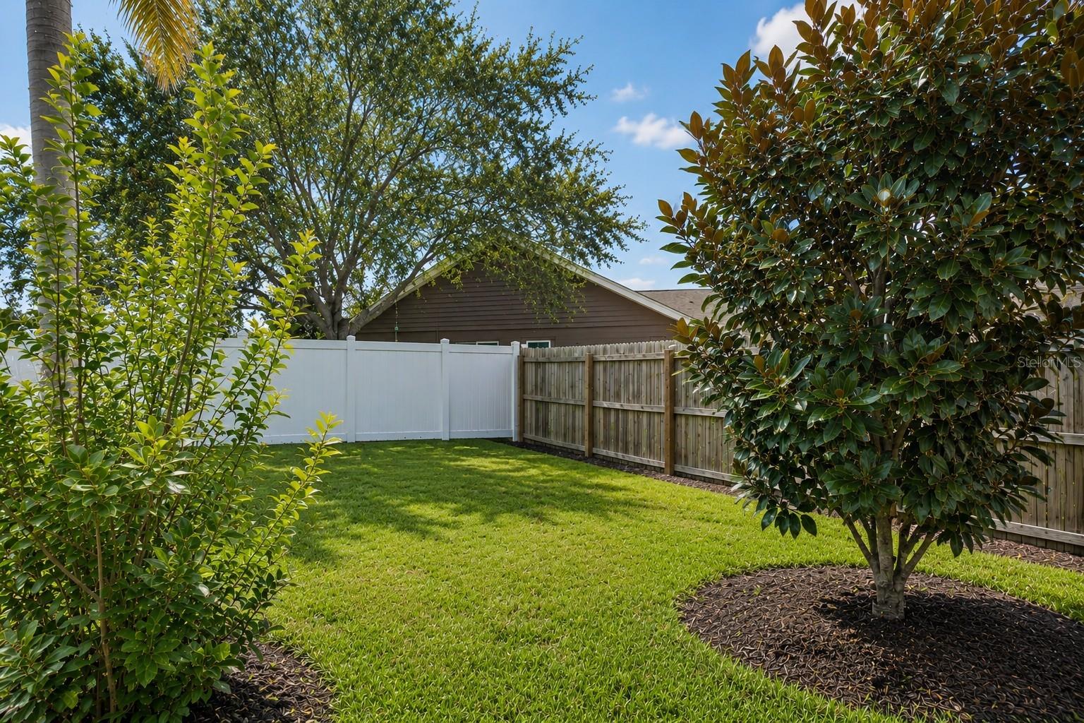 12008 PEONY CT — photo 41
