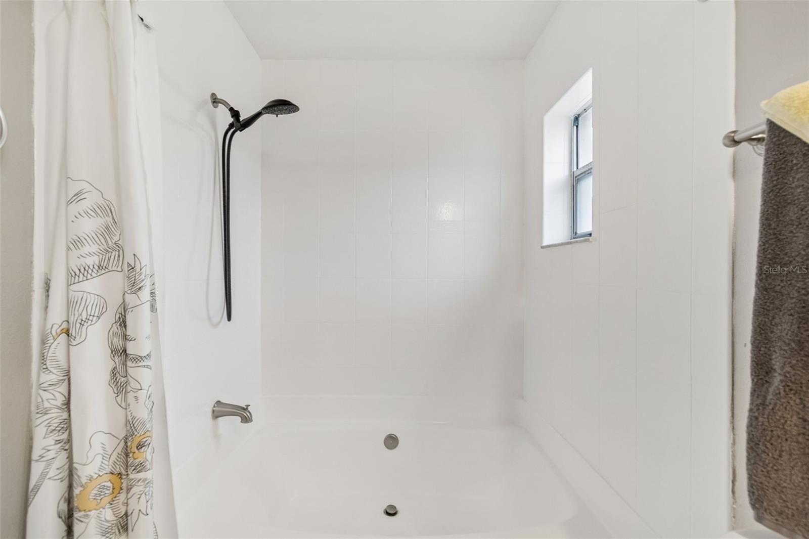 12008 PEONY CT — photo 28
