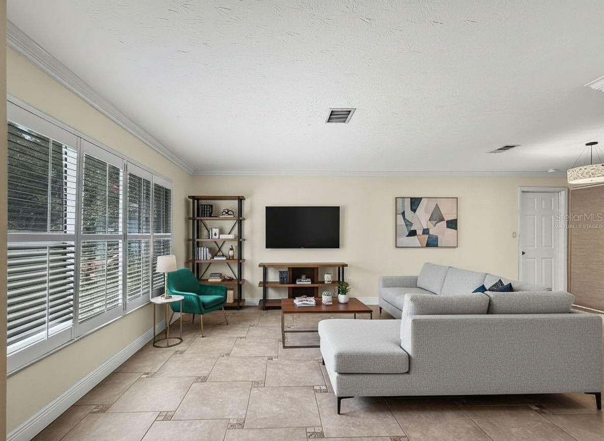 1011 WINDING OAKS DR — photo 21