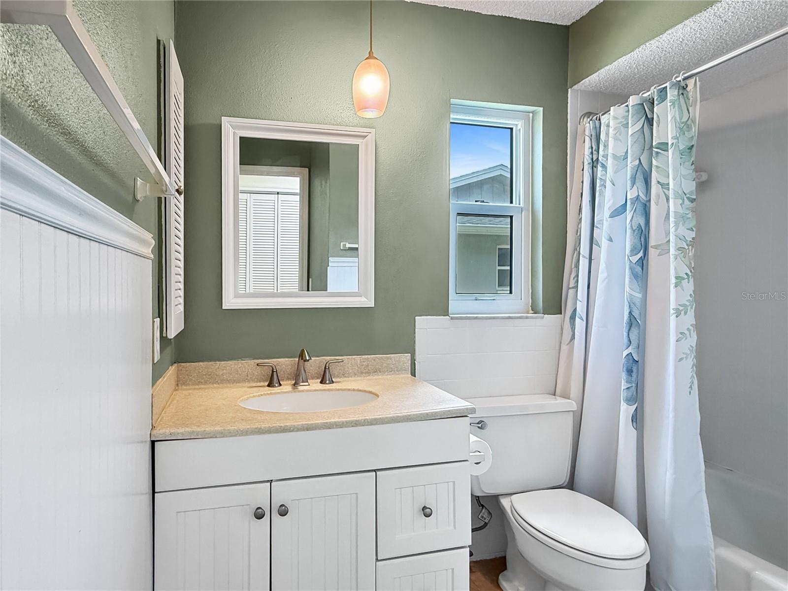 1011 WINDING OAKS DR — photo 42