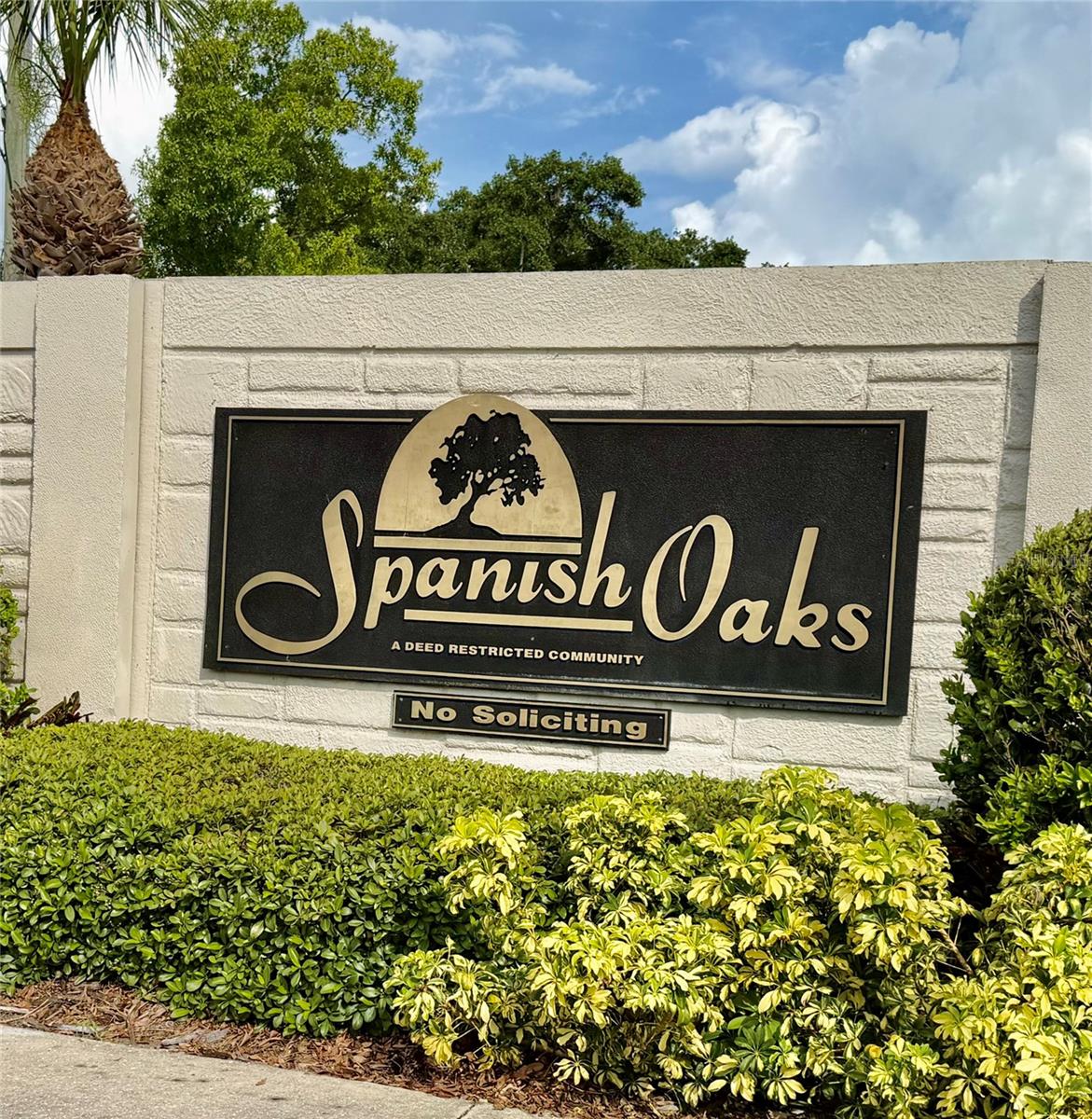 1011 WINDING OAKS DR — photo 2