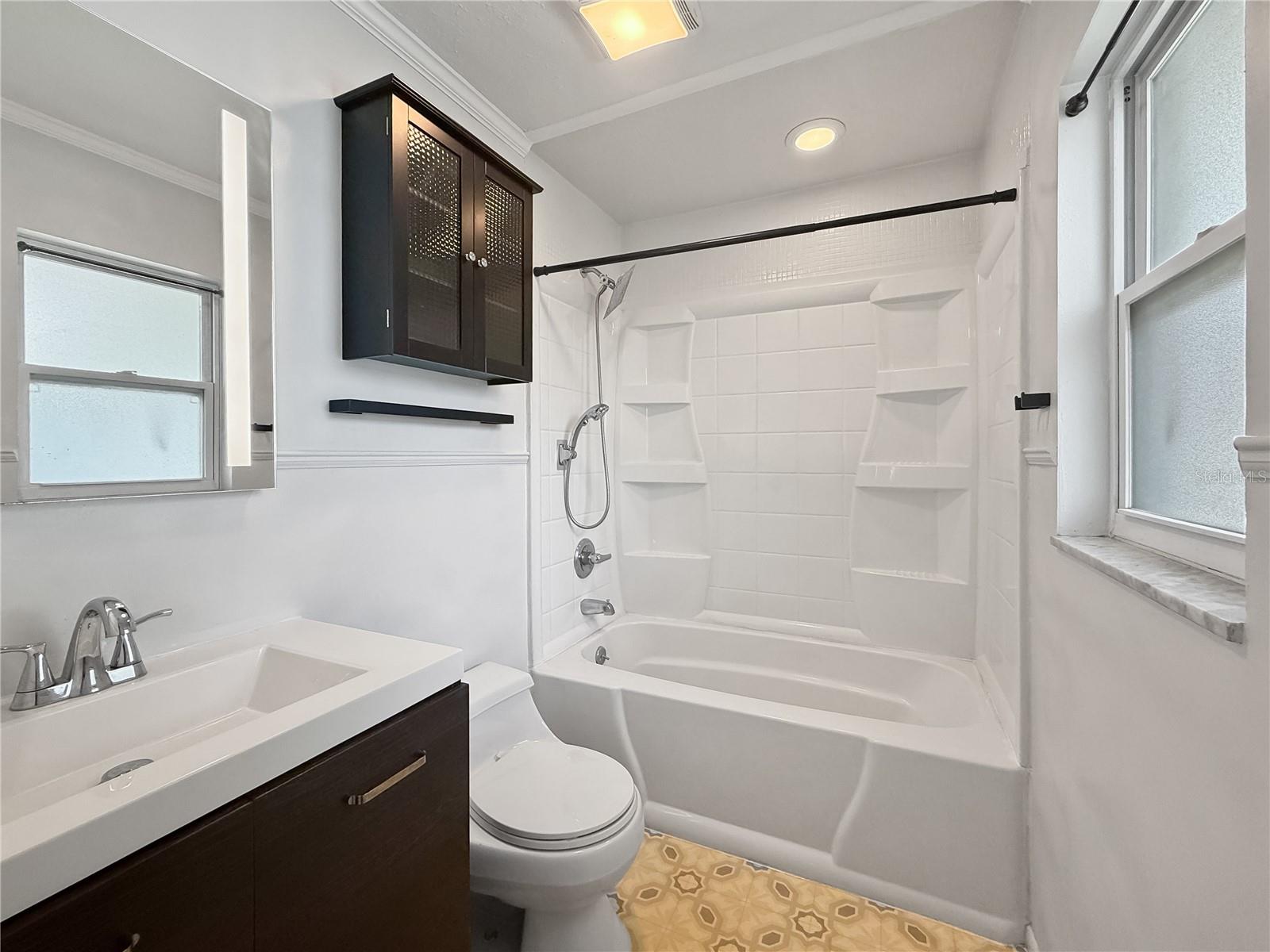 1011 WINDING OAKS DR — photo 35