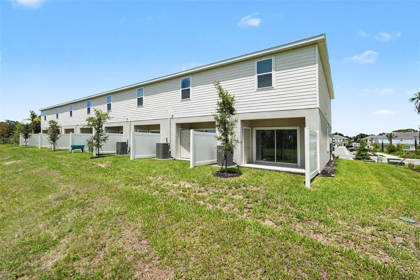 13207 FORGE AVE — photo 27