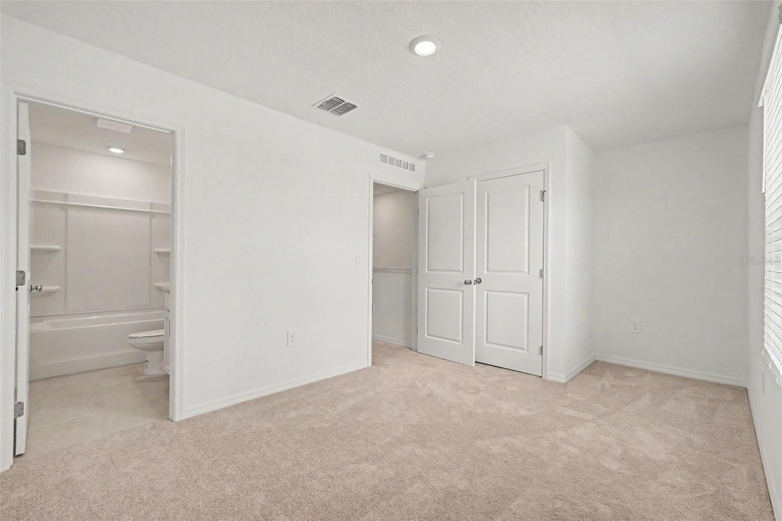 13207 FORGE AVE — photo 24