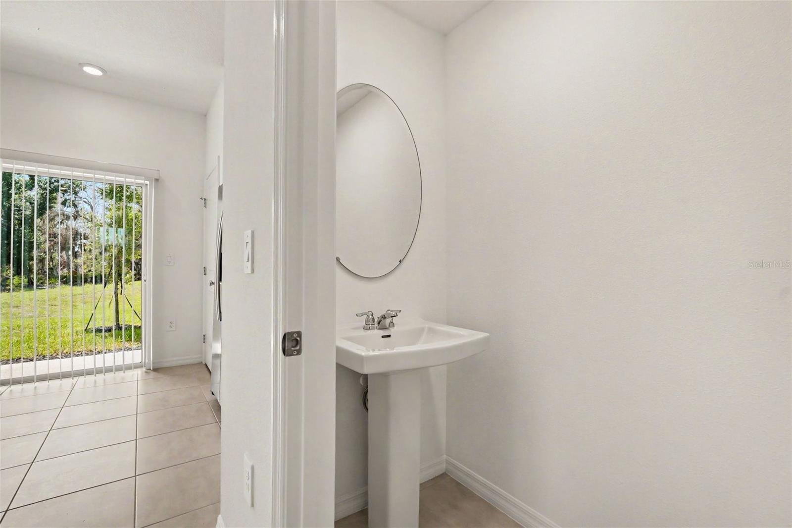 13207 FORGE AVE — photo 15