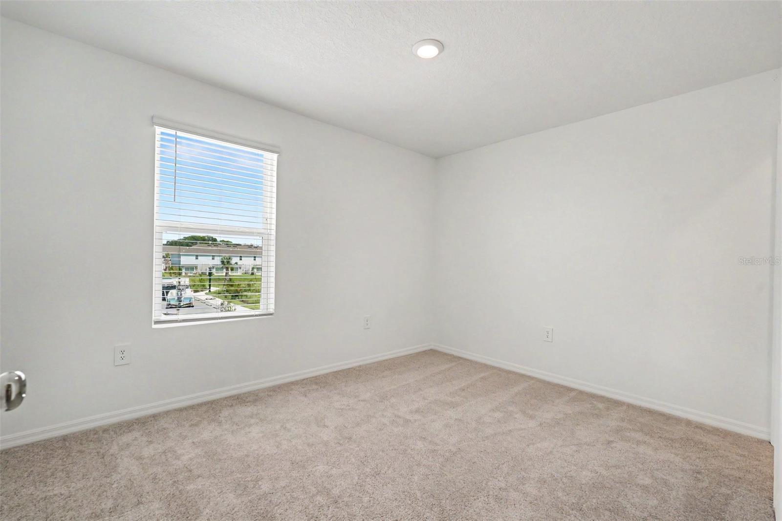 13207 FORGE AVE — photo 22