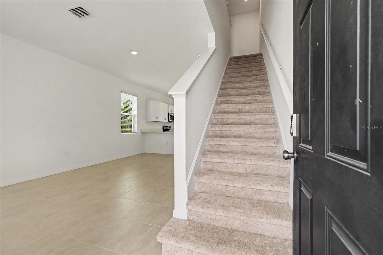 13207 FORGE AVE — photo 4