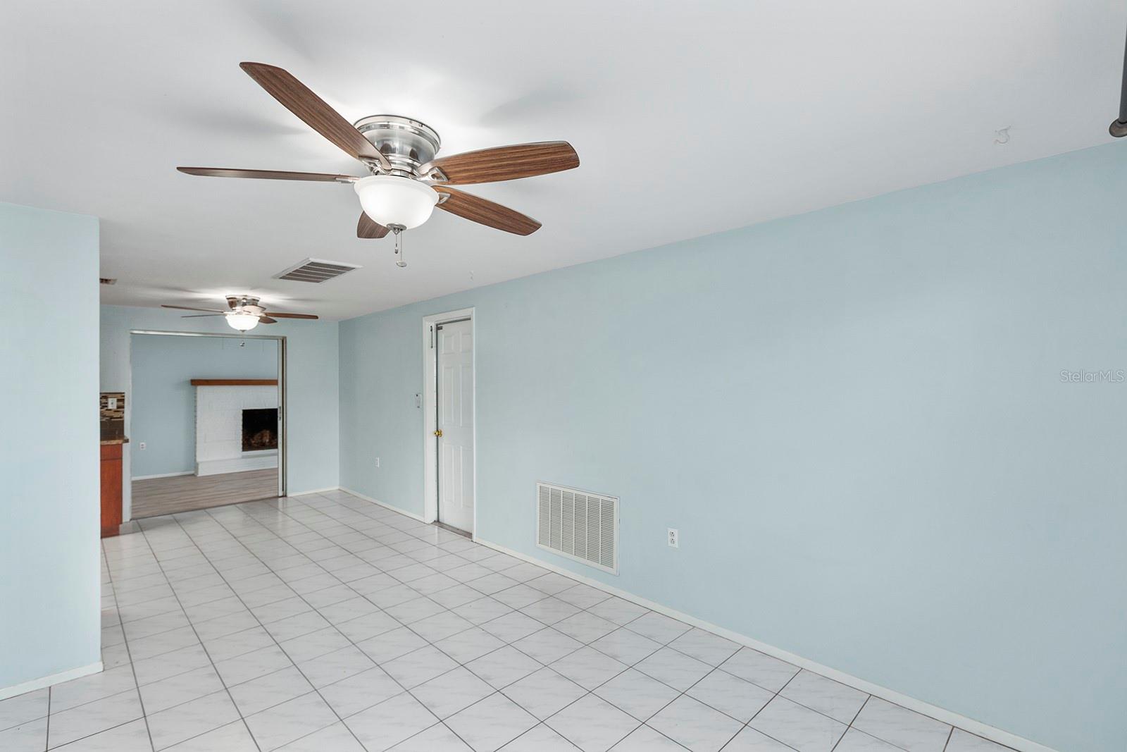 3128 KILBURN RD — photo 3