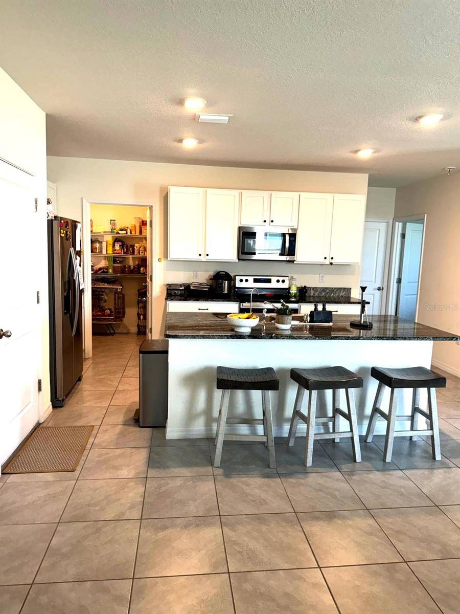 10570 PENNY GALE LOOP — photo 2