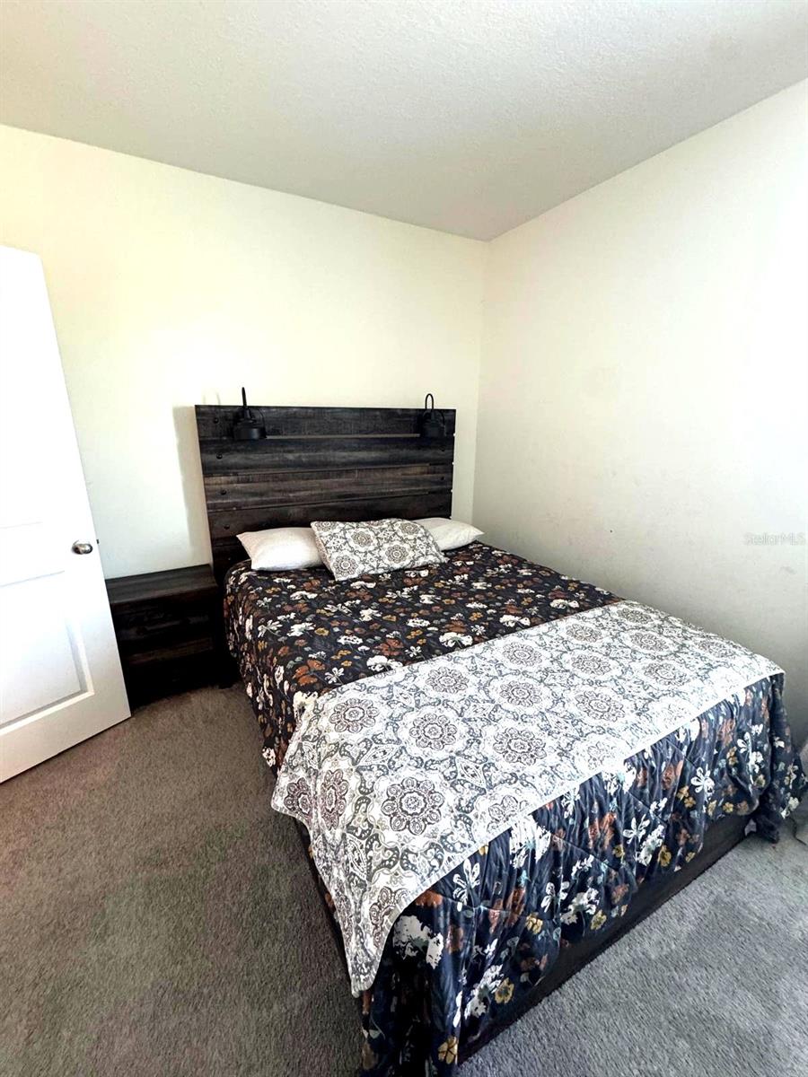 10570 PENNY GALE LOOP — photo 4