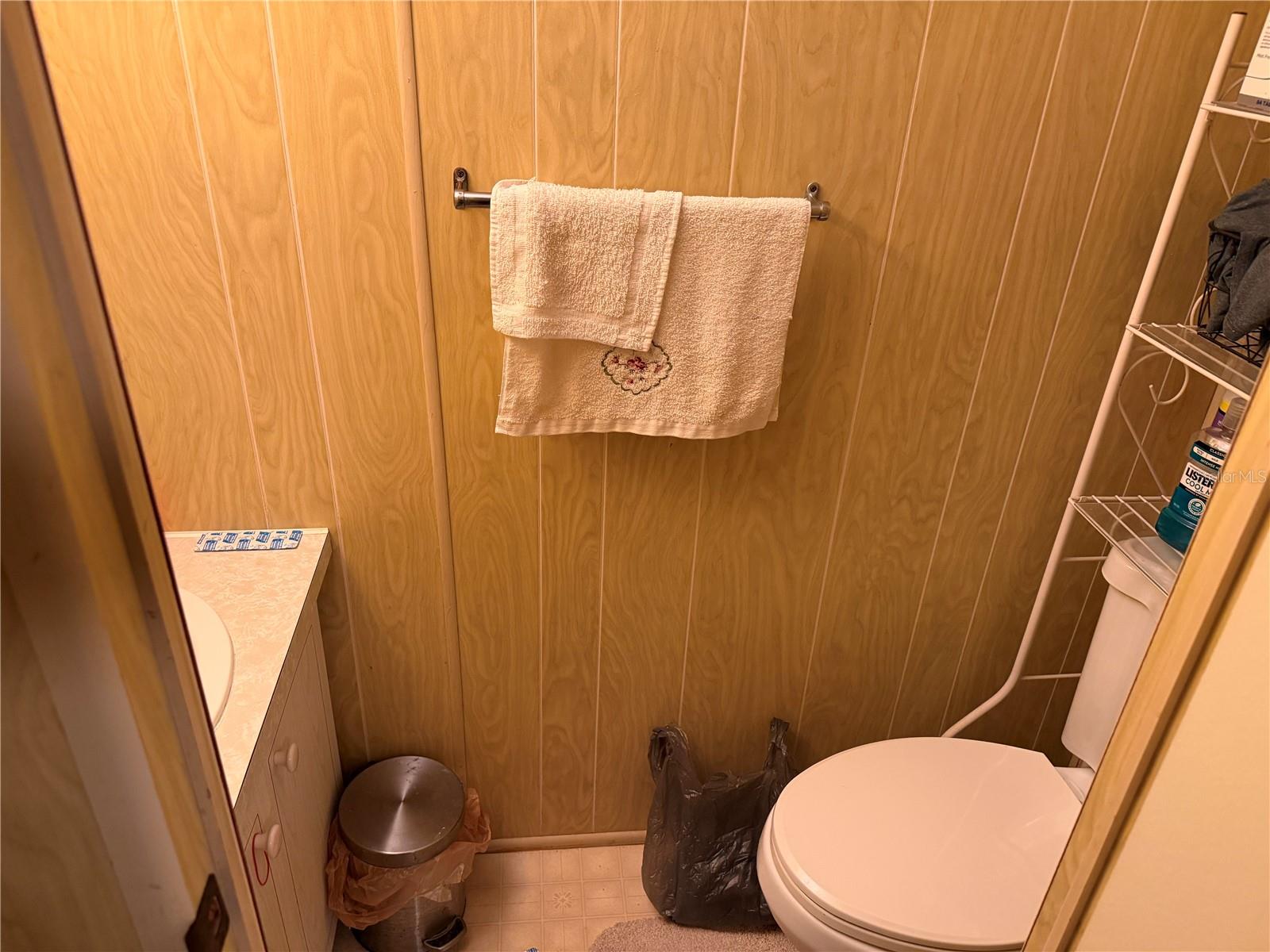 2044 HOYLE DR — photo 17