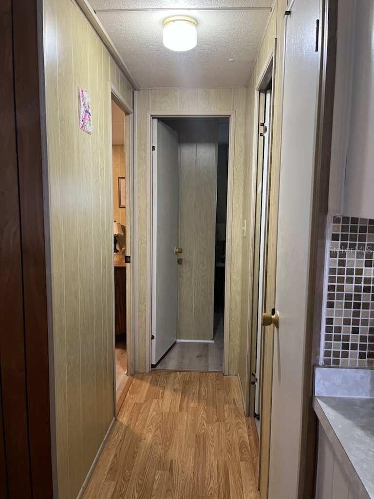 2044 HOYLE DR — photo 10