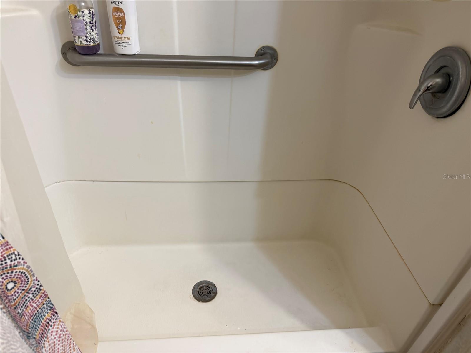 2044 HOYLE DR — photo 15