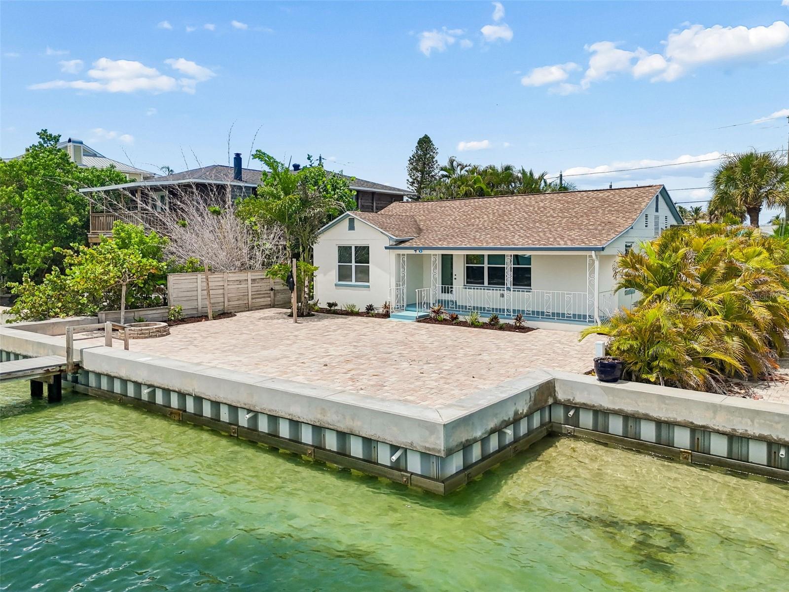 8125 BAYSHORE DR — photo 9