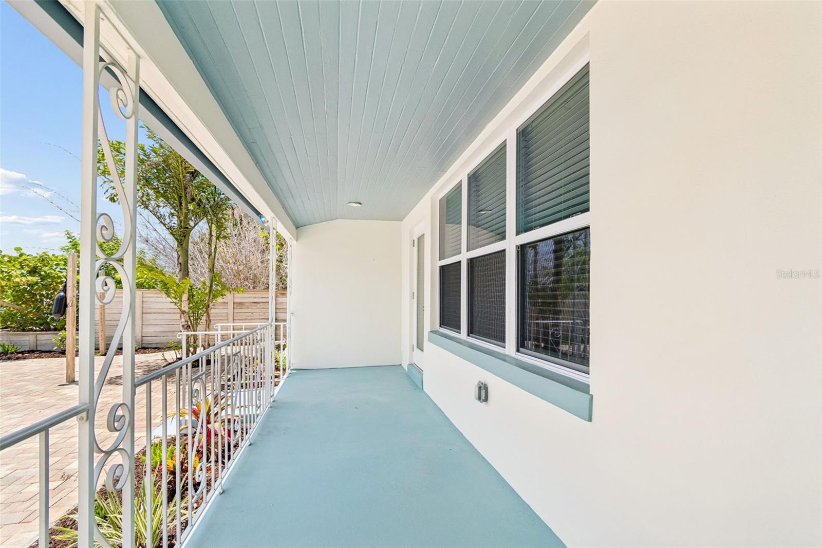 8125 BAYSHORE DR — photo 6