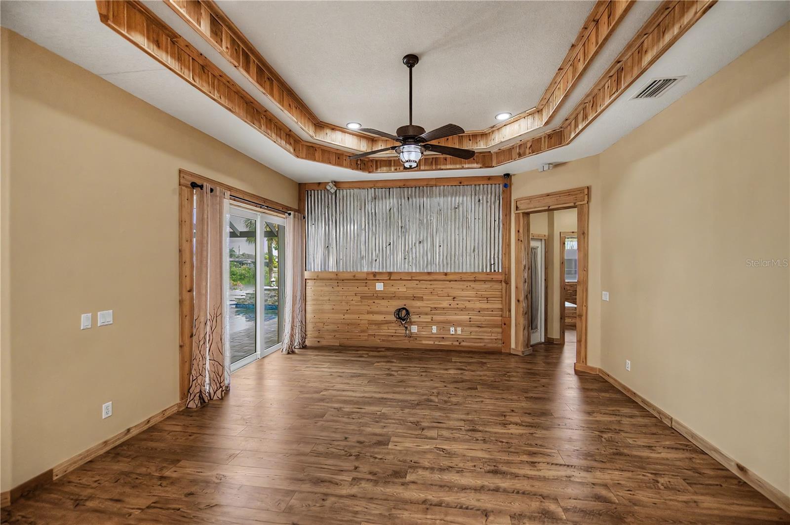 8730 MYSTIC CIR — photo 39