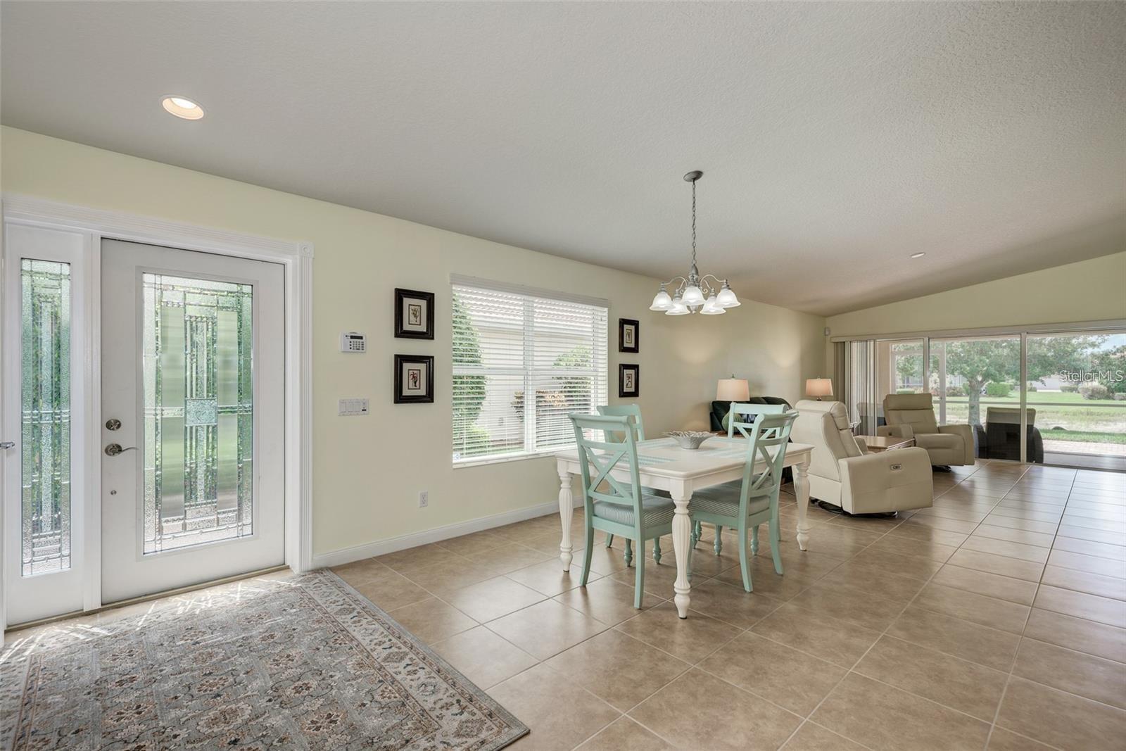 6083 BENEVENTO DR — photo 8