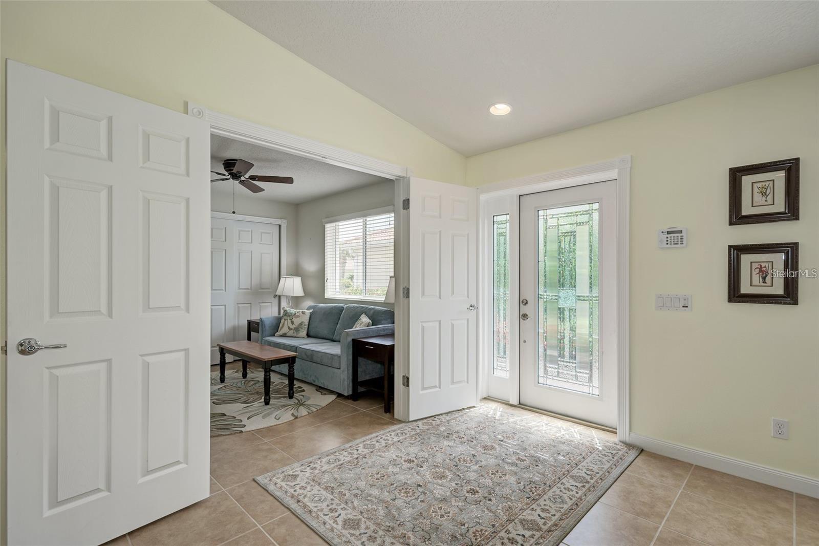 6083 BENEVENTO DR — photo 7