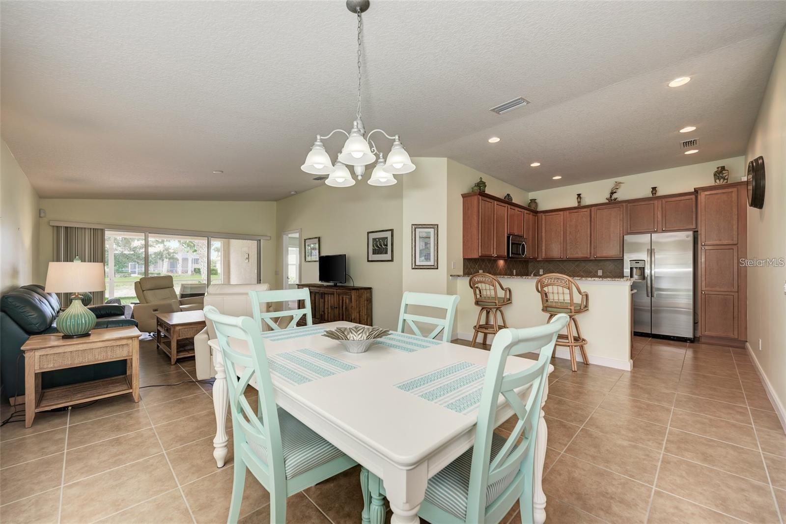 6083 BENEVENTO DR — photo 11