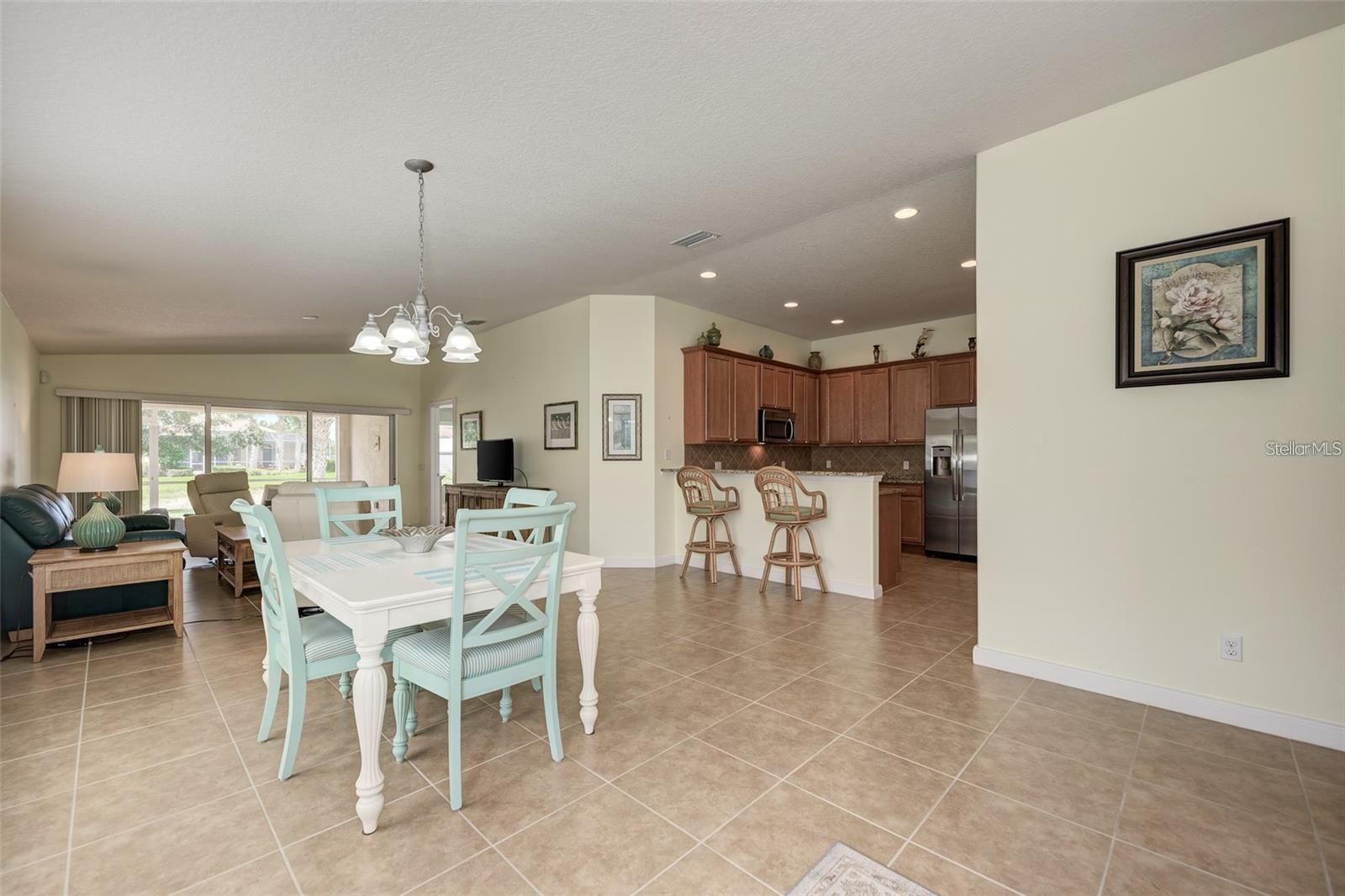6083 BENEVENTO DR — photo 9