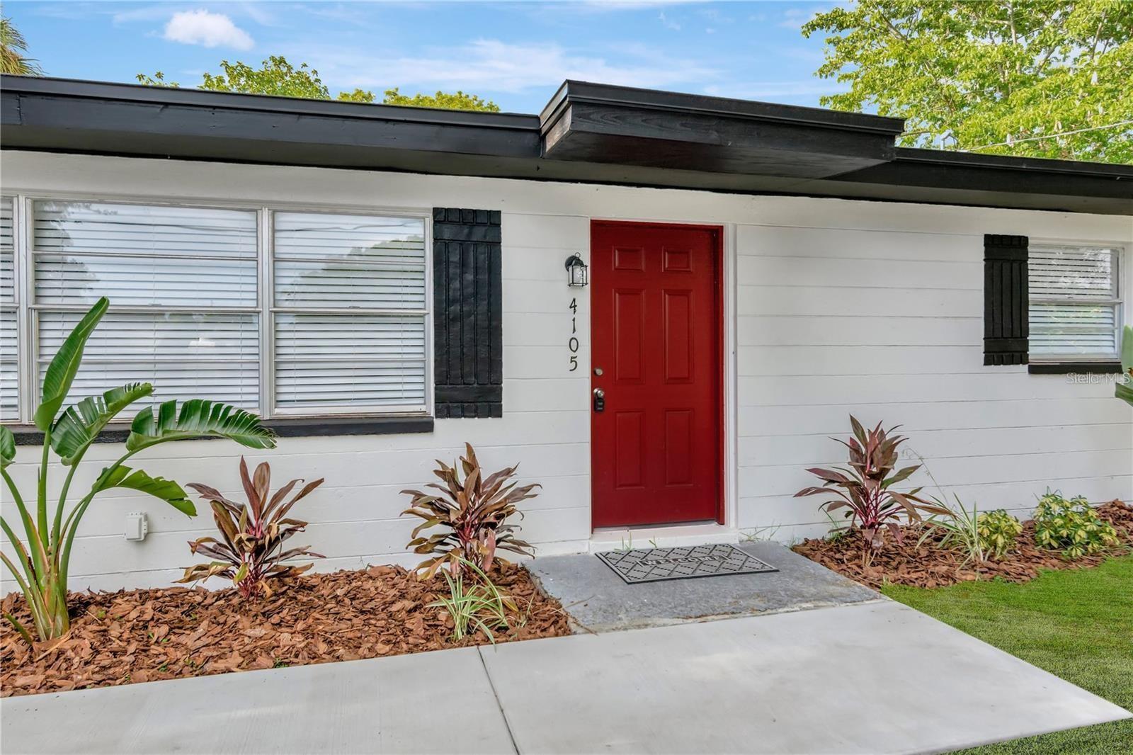 4105 W MANGO AVE — photo 3