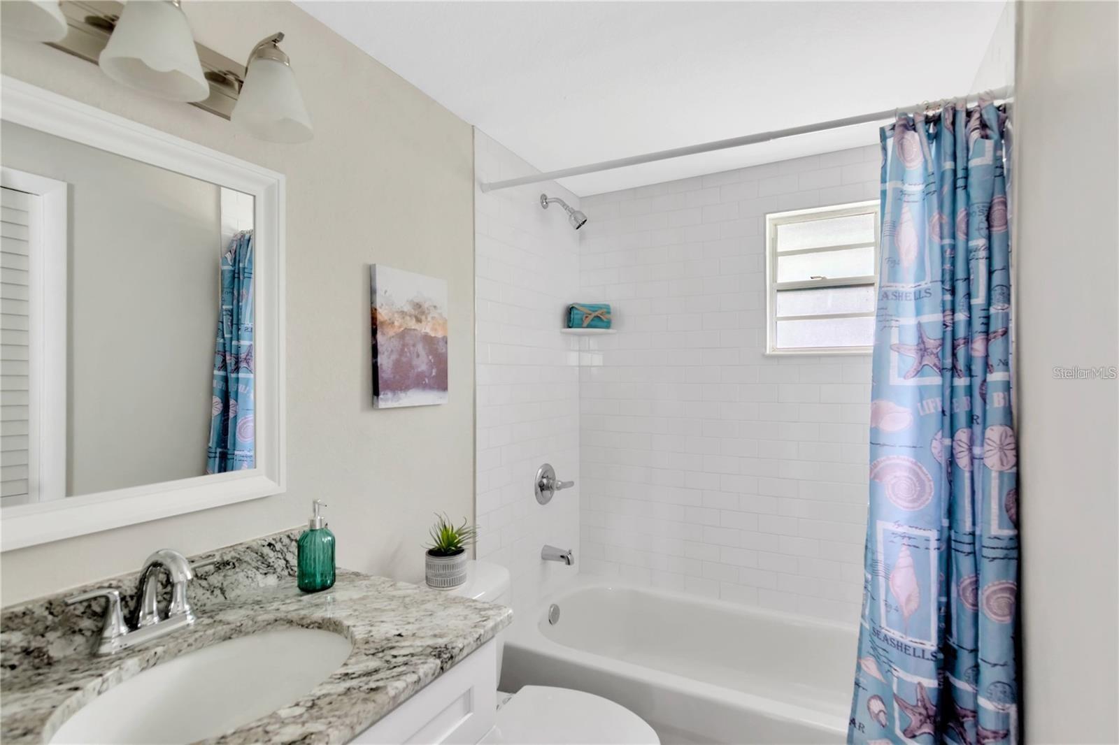 4105 W MANGO AVE — photo 9